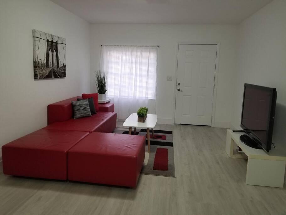 My Lovely Home In Miami 15 Minutes From The Beach Εξωτερικό φωτογραφία
